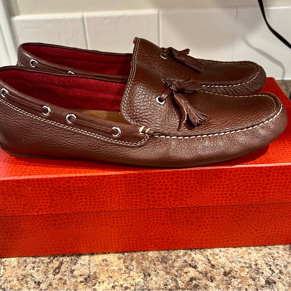 Donald J Pliner brown leather driving moc